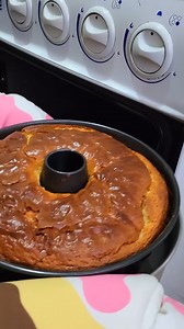 340K views · 1.1K reactions |  ¡Dulce, cremoso y con el toque perfecto de sabor! 襤✨La receta del irresistible flan cheesecake. #Deliciosolocal | Univision 34 Los Angeles | Facebook