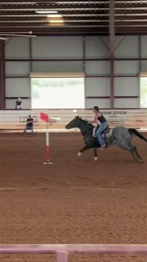 Won the poles today and made it back to Fort Worth but kinda loped him down there 🤦‍♀️ 21.1