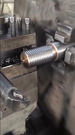 cutting 10 leading trapezoidal left thread, metal processing #shorts #youtubeshorts #steel #cnc