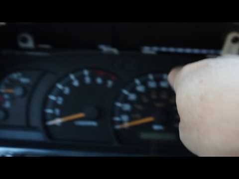 Tundra 2002 'D' bulb replacement - (Part 2: Replacing Light Bulb)