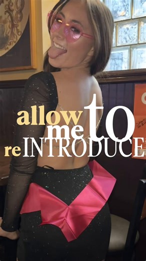 A lot of you might not know me so let me introduce myself😌 #edits #reintroduction