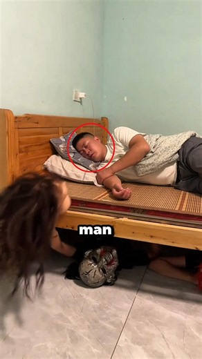 ​Waking up to the ultimate ghost prank combo! 😱👻 #prank #funnyvideos #scaryprank