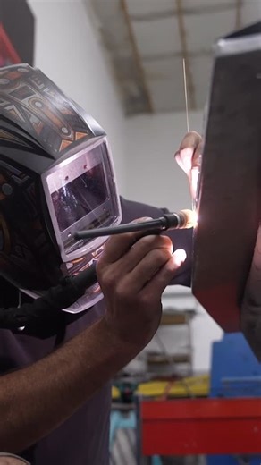 Kindig-it Design on Instagram: "Kindig’s 69 Camaro build continues with the rear end of the car coming to life! Catch the newest episodes on Wednesday Jan 14th and Friday Jan 16th at 12PM MTN on YouTube! Subscribe now - Link in Bio #Kindigallaccess @davekindig"