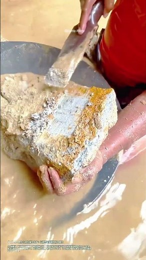 岩から金を掘り出す：伝統的な採掘技術の魅力