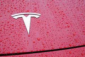 Tesla Slashes Prices Up to 20% in US, EU Markets