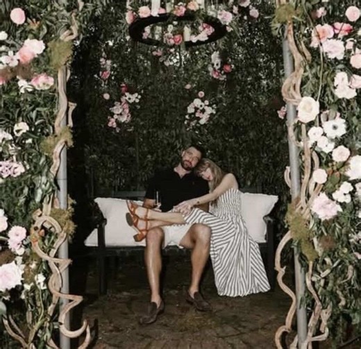 Swifties Rush to Target for Taylor Swift's Dupe Dress