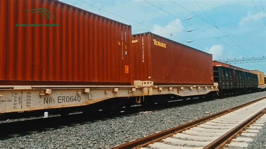52K views · 954 reactions | ETHIO-DJIBOUTI RAILWAY Connecting Business L’EDR, la solution pour le transport de tout type de marchandise. Suivez-nous  Facebook : https://www.facebook.com/garedenagad Youtube : https://youtube.com/@ethio-djiboutirailwayedr?si=mID62KT8xP4fYvtU Tiktok : https://www.tiktok.com/@ethiodjib.railway?_t=ZM-901RGtxiJFj&_r=1 WhatsApp : 77 09 43 43 | Ethio-Djibouti Railway Officiel | Facebook