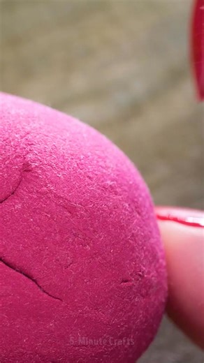 909K views · 2K reactions | Monkey fist keychain with magnet | 5-Minute Crafts | Facebook