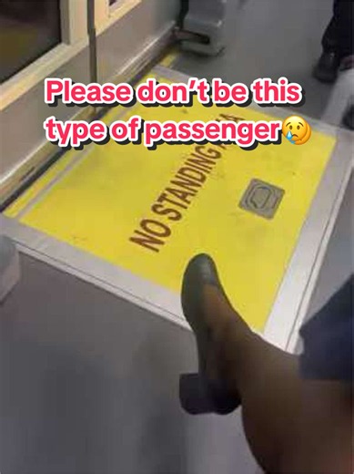 How to Dispose of Baby Nappies Properly on Public Transport
