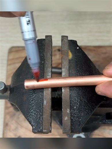 Essential DIY Life Hacks and Useful Tips