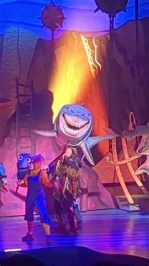 Finding Nemo Live Show at Disney's Animal Kingdom #themepark #findingnemo