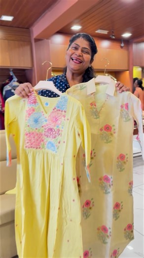 Duppattas Kochi on Instagram: "New Arrived Collections in Festivel Collection ✨🎄 Dm for Online Shopping & Enquiries 🛍️ @duppattas_kochi ☎️ +91 8714758133 📍Convnet Junction Ernakulam #FestivalPartywear #FestiveFashion #BoutiqueFashion #IndianFestiveWear #FestiveOutfits #EthnicWearLove #PartywearFashion #DesignerWear #TrendyOutfits #fashionreels #ReelsIndia #ReelsFashion #InstaFashionTrend #TrendingNowIndia #ExplorePage #InstaReelsTrending #viralreelsindia #BoutiqueCollection #BoutiqueStyle #Bo