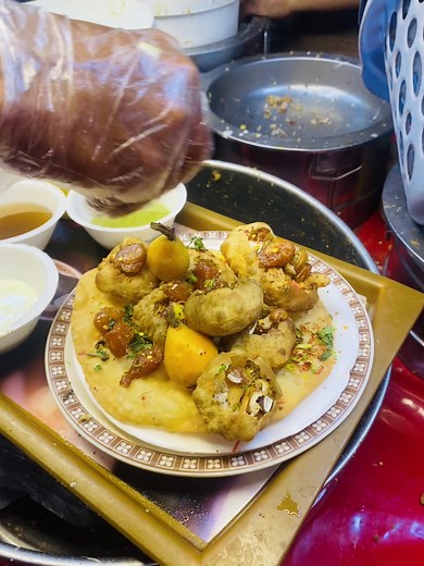 Chacha Ramzan: Famous Gol Gappa Seller in Rahim Yar Khan