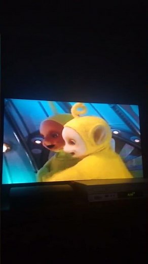 Teletubbies Sea Lions The Noo Noo Goes Past The Teletubbies