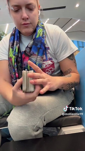 Molls (@mollieollie19)’s videos with original sound - Molls