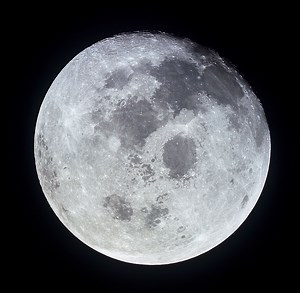 How Long Does It Take to Get to the Moon? | Time to Travel, Travel Time, Earth to Moon, Apollo 8, & Apollo 11 | Britannica