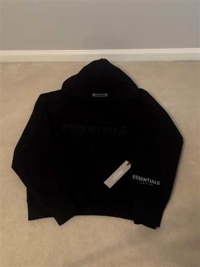 Unboxing essential hoodie in black 🔗🔗in my bi0‼️ #essential #hoodie #Unboxing #blackhoodie #fypシ゚viral