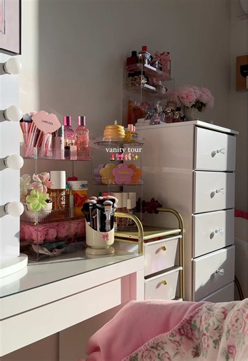 My Pink Vanity Tour: Aesthetic Room Reveal
