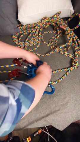 How to Rig Two Rigging Plates with One Rope