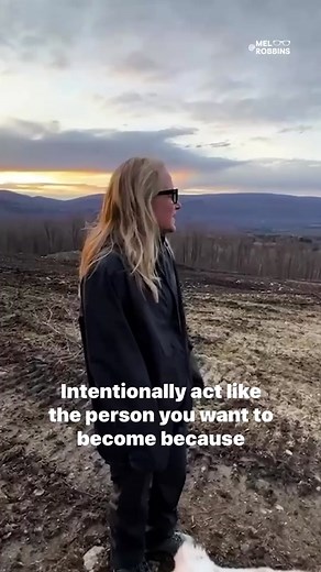 Start ACTING like the person you want to become. Even when you don’t feel like it. Because when your brain sees you taking new actions, you will start to feel like that person. Drop a ❤️ if you’re going to try acting like the person you want to become and tell me what new actions you’re going to take in the comments! #melrobbins #changeyourlife #mindset #createabetterlife #takecontrol #motivation #trust #wisdom #trustyourgut #goal #dreams #journey #inspiration #inspire #motivational #dailyinspir