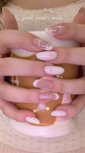 bia 𐙚 ‧₊˚ on Instagram: "my pink christmas / winter nails ❄️🩰 • #nailinspo #nails #pinkaesthetic #coquette #pinkmas"