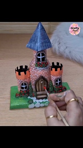36K views · 984 reactions | A quick tutorial of this beautiful castle from trash | Crafty hands | Facebook