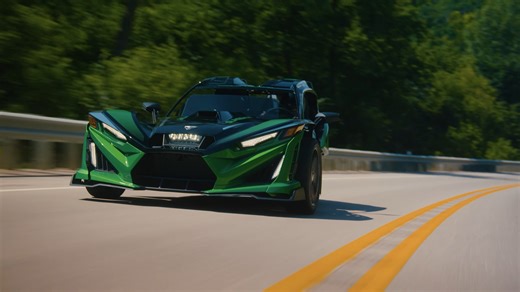 Polaris Slingshot Grand Touring Returns to Lead Three-Wheeler Range into the 2026 MY