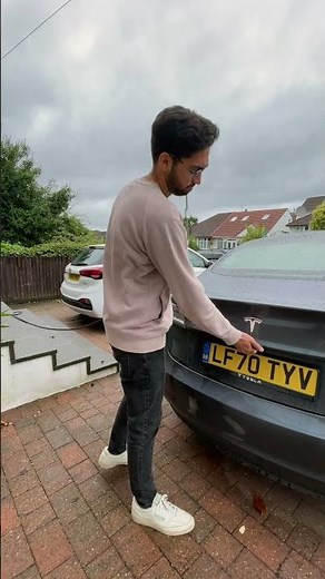 How To Manually Unlock Tesla Charge Port #shorts #tesla #teslamodel3