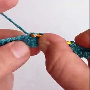 ⚡️Fluffy ⚡️very easy 👌 Tunisian crochet two-color pistachio knitting model explanation #tunisian #amazing #crochet #blanket #pattern | Nurgül İle El Sanatları