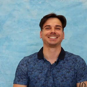 Get to your language goals fast with Speakeasy's interactive online Spanish courses. 🚀⁣ ⁣ Students love our small groups, immersive classes, flexible schedules and qualified, native-speaking teachers. 😍⁣ ⁣ Did we also mention that we have some of the best prices in Barcelona? 💵⁣ ⁣ So make the most of being at home and improve your Spanish today! 🙌🏼 | Speakeasy BCN Spanish Language School