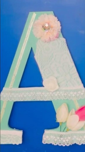 How to decorate wooden letters for your ART gallery!! 🖌️🖼️🎨