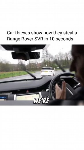 UB1UB2: Southall, West London on Instagram: "No wonder range rover insurance prices are through the roof 😭🇬🇧 a £100,000 SVR broken into just like that (YouTube: Mark McCann) #UB1UB2 #London"