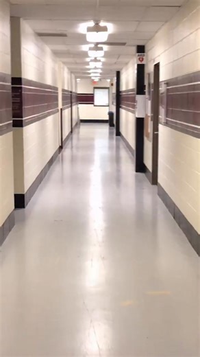 Walking in the footsteps of Elvis. Springfield, MO 6/17/1977. This was the first show of his last tour. #ELVISPRESLEY | Гулбахар Тойлибаева