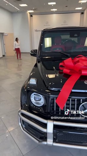 Professional Bowler's New AMG G Wagon Experience