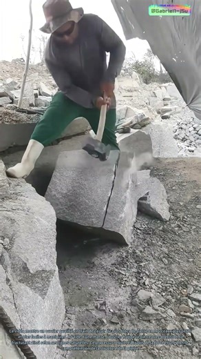 L'art du concassage manuel de la pierre : une tradition ancestrale