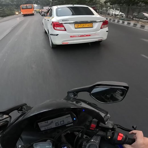 40 crore ki car mein Indian youtuber (Paras Thakral) Part 1 | Gurman singh Stunt Rider (Official)