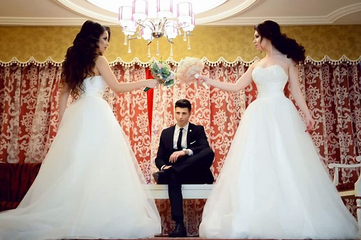 Guide to Writing the Best Lesbian Wedding Vows