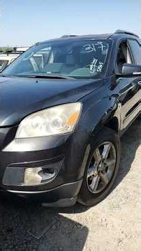 This is what a $300 Saturn Outlook XR looks like #xr #chevy #saturn #generalmotors #gmcacadia