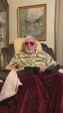 'I Didn't Know It Was Like That!' Colorblind Grandfather Tries on Corrective Glasses for First Time