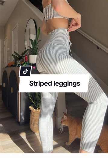 When you finally find white leggings that aren’t see through 🤍 #leggingsoftiktok #halara #workoutset #halaraleggings @Halara_official