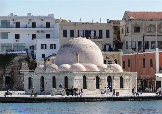 Chania: A Guide to the Stunningly Beautiful City on Crete - GreekReporter.com
