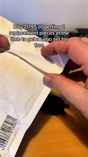 Always have free time for free lego. | Lego