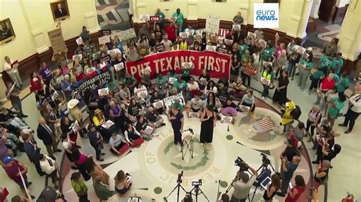 Texas House approves redrawn maps to benefit Republican party during 2026 midterm elections