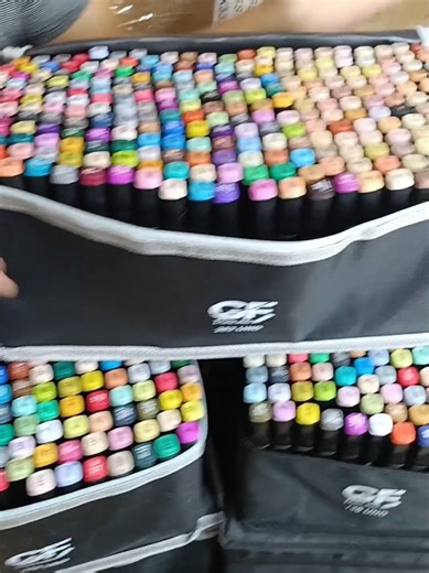 😱 ¡Llegaron los plumones más buscados de esta temporada! 😱 ✨🌈 Plumones Touch 🌈✨ ✅ 100% de alcohol 🎨 Perfectos para combinar colores Si te encanta dibujar y colorear NECESITAS estos plumones 👌😍 #plumones #marcadorestouch #tendencia #estudiantes #santacruzbolivia🇳🇬🇧🇴