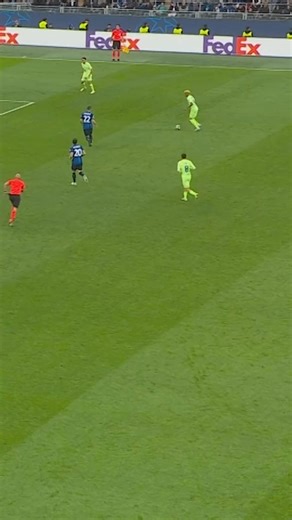 1.8M views · 10K reactions | Glorious goals in a #UCL classic 朗 #UCLGOTD Heineken | UEFA Champions League | Facebook