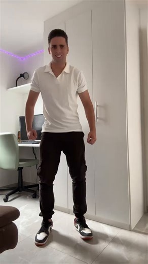 そのうち、ロボットダンスができるロボットが開発されそうだな。