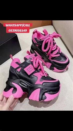 Explore the Latest in Ladies Shoes Fashion