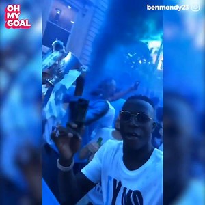5.4K views · 96 reactions | Benjamin Mendy est totalement FOU   instagram.com/benmendy23 | Planète Foot by Oh My Goal | Facebook