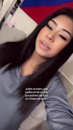 Un banc, une vodka et nous parlant de tout