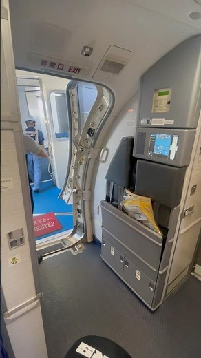 スカイマーク ボーイング737ー800 ネクストジェネレーション ドアオープン